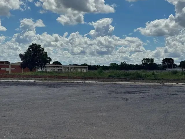 Imagem 14: Area a Venda no Distrito Industrial de Cuiaba Mt