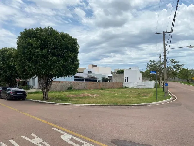 Imagem: Terreno de Esquina 456 M Plano - Belvedere