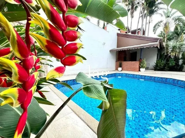 Imagem: Casa com 3 Quartos, 333 M² - Condomínio