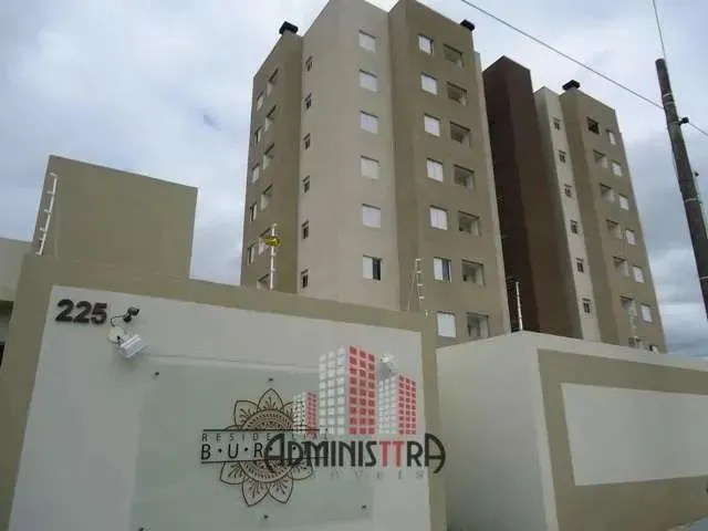 Imagem: O apartamento possui 2 Dormitórios, 1 Banheiro, 2 Vagas na