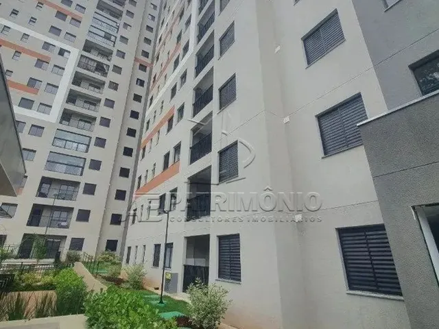Imagem: O apartamento possui 2 Dormitórios, 1 Suíte, 1 Banheiro,
