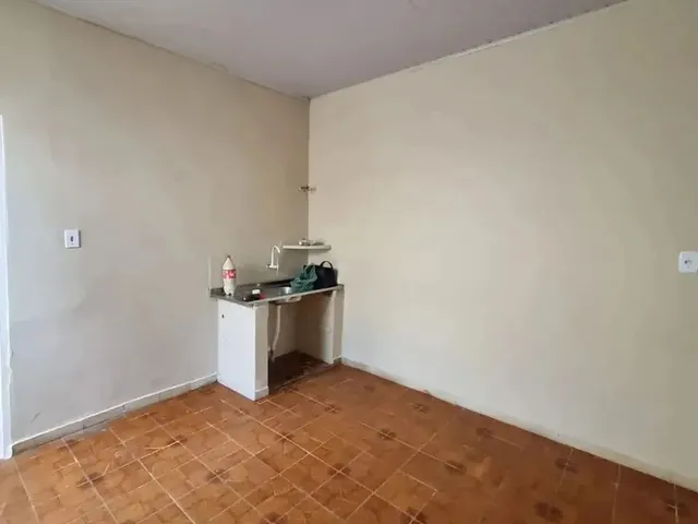 Imagem: Casa Térrea Fundos Vila Hortência
