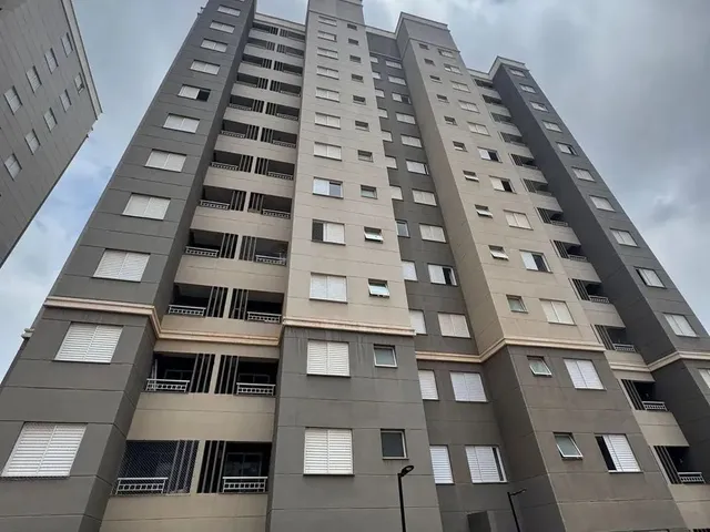 Imagem: O apartamento possui 2 Dormitórios, 1 Banheiro, 1 Vaga na