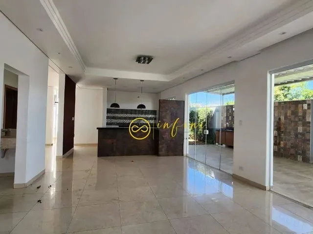 Imagem: Casa de Condomínio com 2 Quartos, Todos