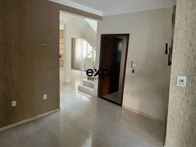 Imagem 4: Casa para Locação 4 Dormitórios Sendo 2 Suítes