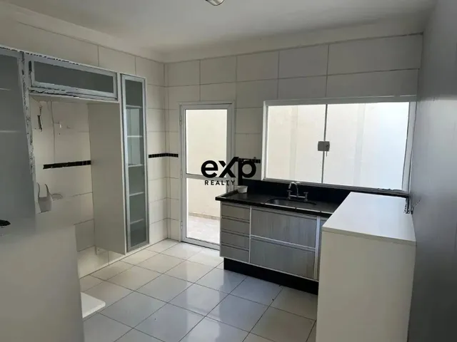 Imagem 6: Casa para Locação 4 Dormitórios Sendo 2 Suítes