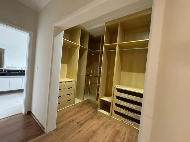 Imagem 4: Casa À Venda e para Alugar em Sorocaba, Condomínio Sunset, com 4 Suítes, com 387 M²