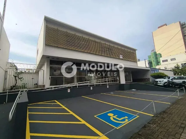 Imagem: Casa Comercial Disponivel para Locação