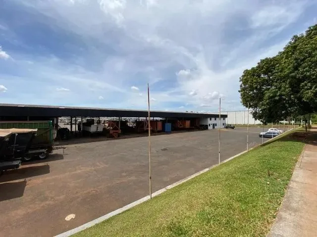 Imagem 1: Galpão Comercial / Distrito Industrial