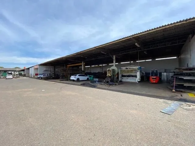 Imagem 4: Galpão Comercial / Distrito Industrial