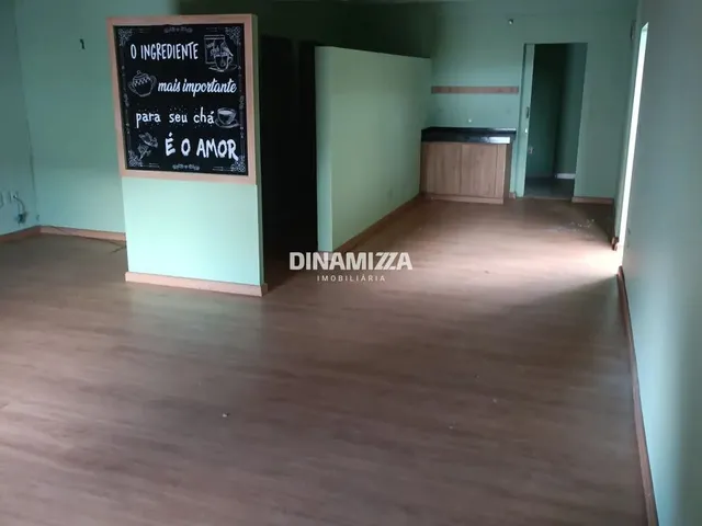 Imagem: Excelente Cômodo Comercial À 120 Metros
