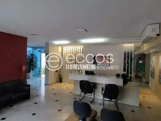 Imagem: Imóvel Comercial À Venda, 10 Vagas, Centro