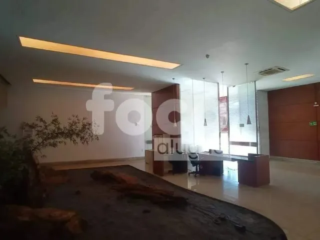 Imagem 10: Prédio Comercial Pronto para Uso