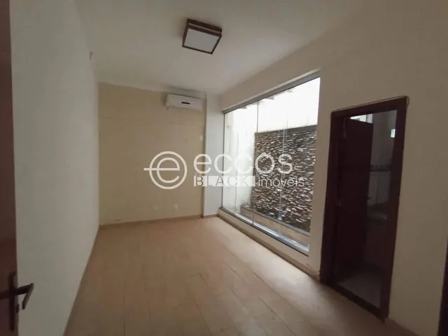 Imagem 6: Sala Comercial para Aluguel, Centro - Araguari/Mg