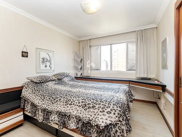 Imagem 7: Apartamento à venda no Batel – 273m² privativos, 4 quartos, 1 por andar, ao lado do