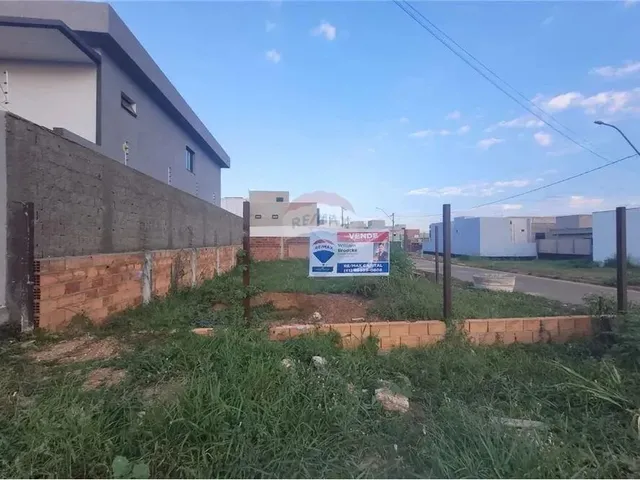 Imagem: Vendo Terreno no Guará Quadra 52 de Esquina