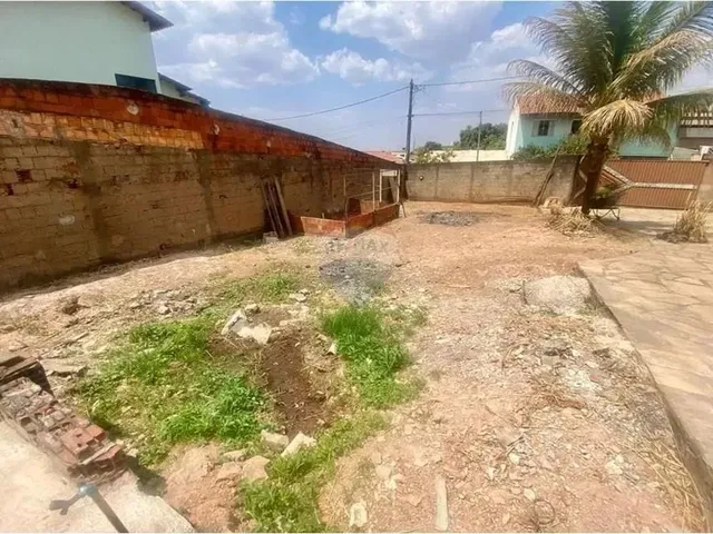 Imagem: Terreno À Venda em Arniqueira Lote 200M2