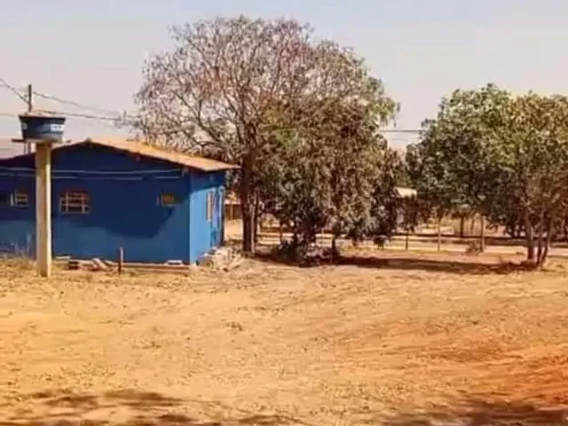 Imagem 1: Terreno com Casa a Venda. Corumbá IV