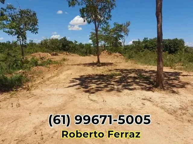 Imagem: Chácara em Padre Bernardo. Rio no Fundo