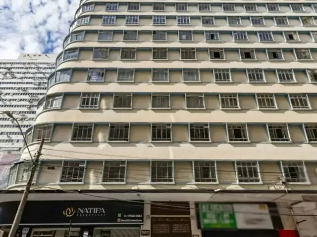 Imagem 15: Conjunto com 3 Salas Comerciais e 1 Wc no Centro - Curitiba - Pr