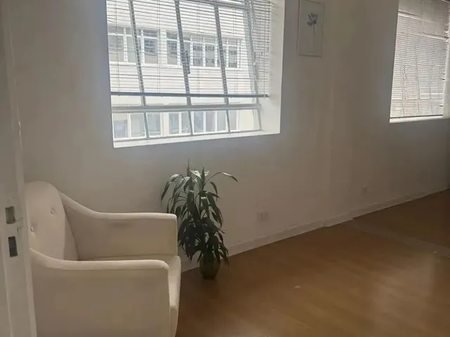 Imagem 12: Conjunto com 3 Salas Comerciais e 1 Wc no Centro - Curitiba - Pr