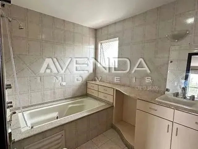 Imagem 2: Imóvel Comercial com 3 Dormitórios À Venda com 320M² por R$ 999.000,00 no Bairro