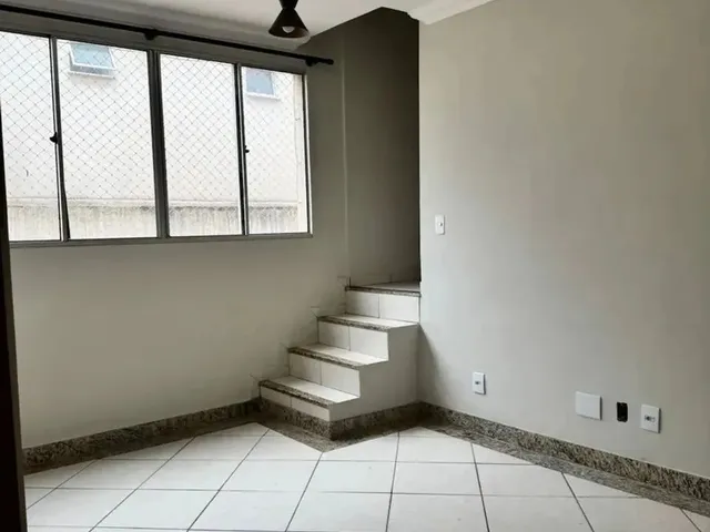 Imagem 3: Imóvel para Aluguel com 113 Metros Quadrados com 2 Quartos em Castelo - Belo Horizonte