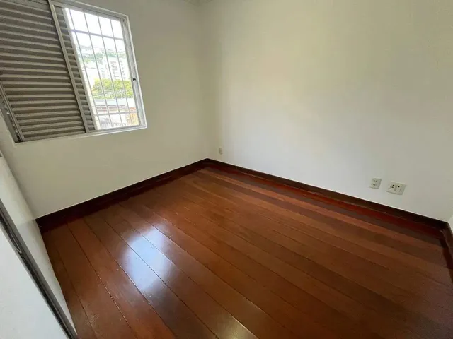 Imagem 2: Cobertura para Aluguel, 5 Quartos, 1 Suíte, 2 Vagas, Buritis - Belo Horizonte/Mg