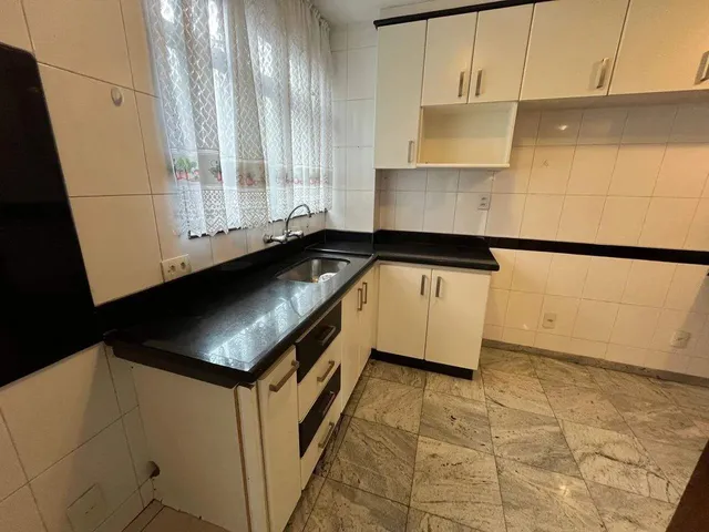 Imagem 8: Cobertura para Aluguel, 5 Quartos, 1 Suíte, 2 Vagas, Buritis - Belo Horizonte/Mg