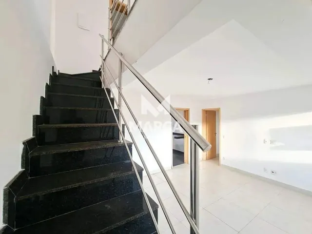 Imagem 3: Cobertura para Aluguel, 2 Quartos, 1 Suíte, 3 Vagas, Buritis - Belo Horizonte/Mg