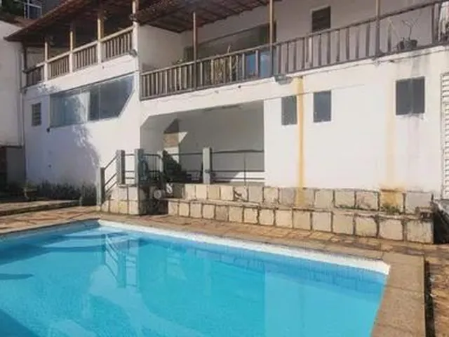 Imagem: Casa para Aluguel, 5 Quartos, 2 Suítes