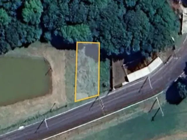 Imagem: Vendo Terreno em Área Industrial na Cidade