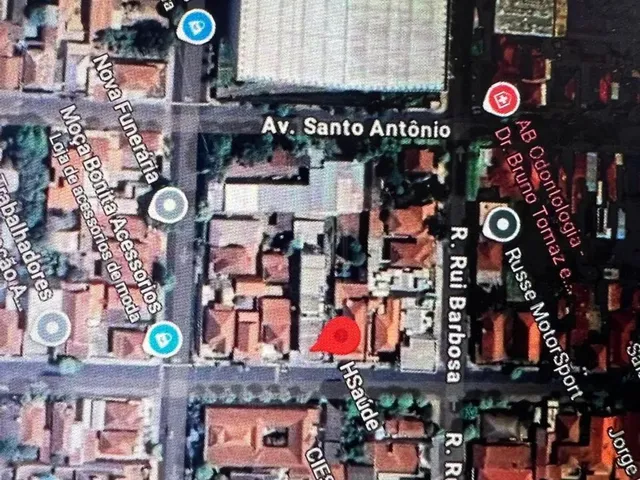 Imagem: Terreno em Rua Comercial
