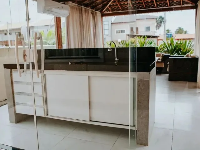 Imagem 13: Imóvel para Venda Possui 154 Metros Quadrados com 3 Quartos em Centro - Barreirinhas - Ma