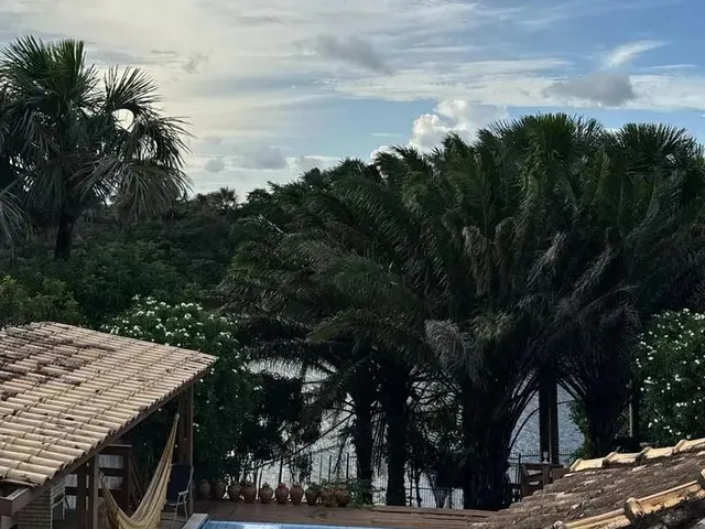 Imagem 1: Casa Duplex Beira Rio em Barreirinhas com Píer, Piscina e 6 Suítes Exclusividade E