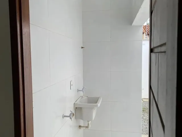 Imagem 6: Imóvel para Venda Possui 113 Metros Quadrados com 3 Quartos em Araçagy - São José De