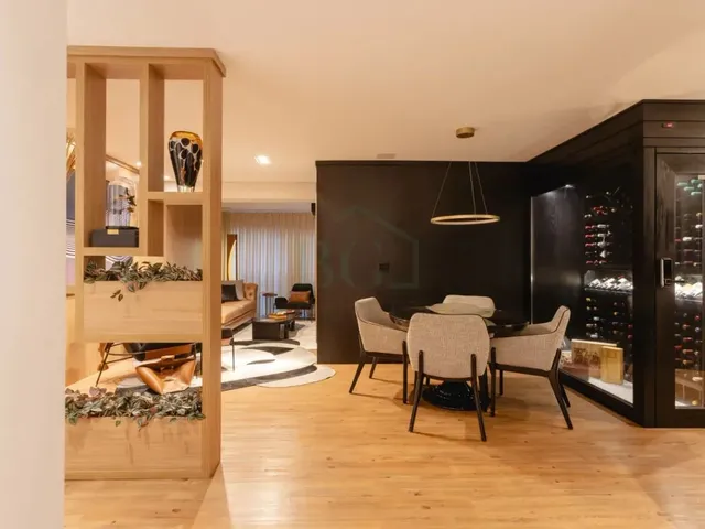 Imagem 3: Viva o Máximo do Luxo e Conforto Neste Apartamento Exclusivo de 250M² com Áreas De