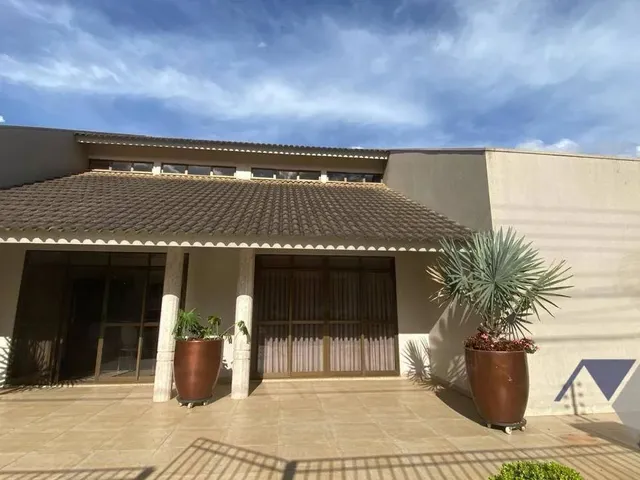 Imagem 3: Sobrado com 3 Dormitórios para Alugar, 348 M² por R$ 7.500,00/Mês - Universitário