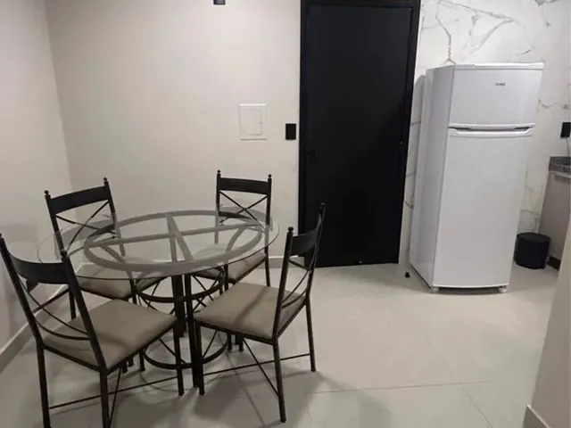 Imagem 4: Apartamento Pequeno Mobiliado no Centro de Cascavel