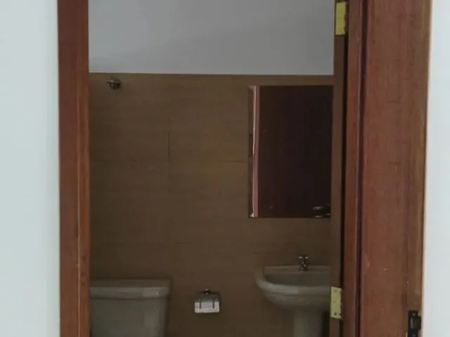Imagem 12: Alugo Apartamento de 2 Quartos com Sacada no Bairro Coqueiral