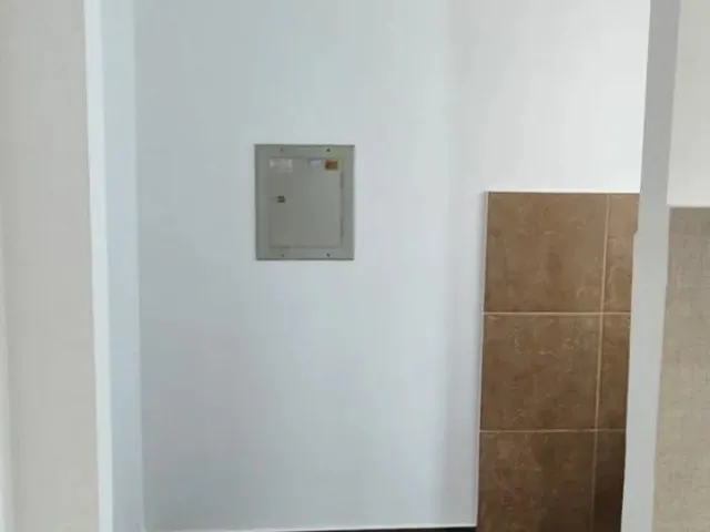 Imagem 3: Alugo Apartamento de 2 Quartos com Sacada no Bairro Coqueiral