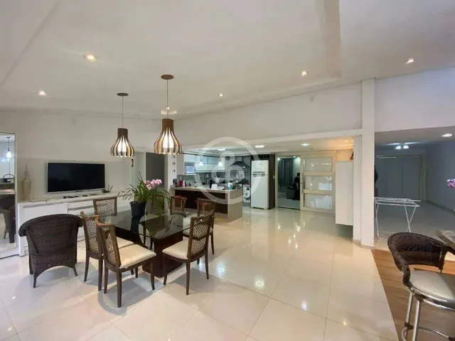Imagem 11: Sobrado Semi Mobiliado com Piscina no Coqueiral!