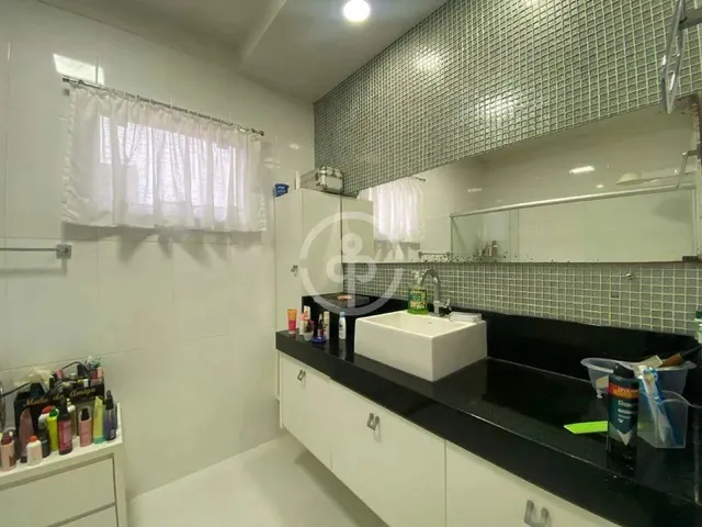 Imagem 10: Sobrado Semi Mobiliado com Piscina no Coqueiral!