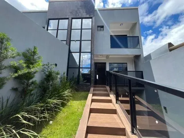 Imagem: Casa com 3 Quarto(S) e 4 Banheiro(S) para