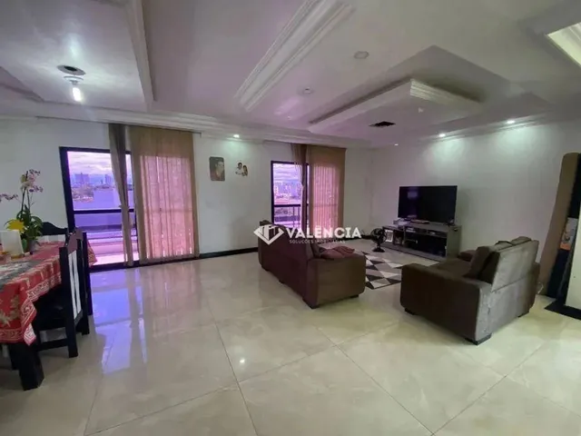 Imagem: Apartamento na Cobertura com 7 Quartos Sendo