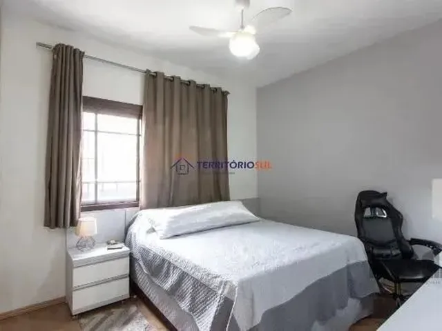 Imagem 4: Casa em Porto Alegre, no Bairro Aberta dos Morros, com 5 Dormitório(S), e 5 Banheiros