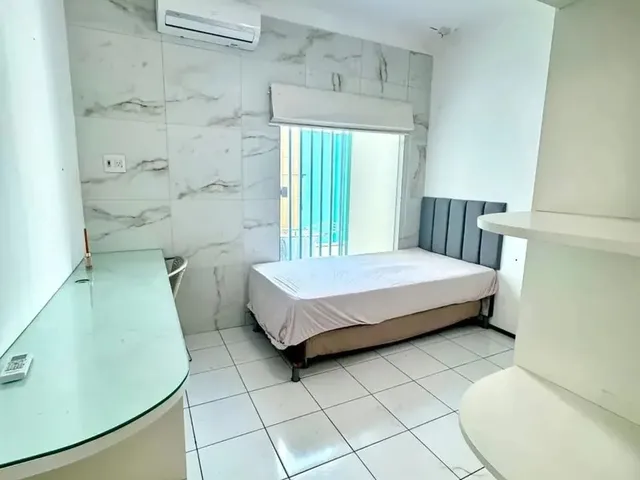 Imagem: A casa em condomínio possui 4 Dormitórios, 2 Suítes, 3