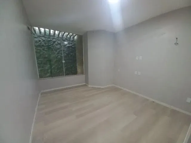 Imagem 7: Casa com Piscina no Renascença