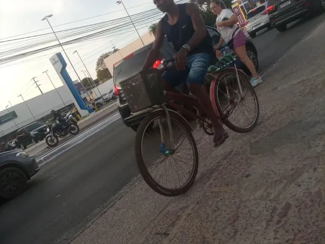 Imagem: Tô Querendo Dividir o Quarto