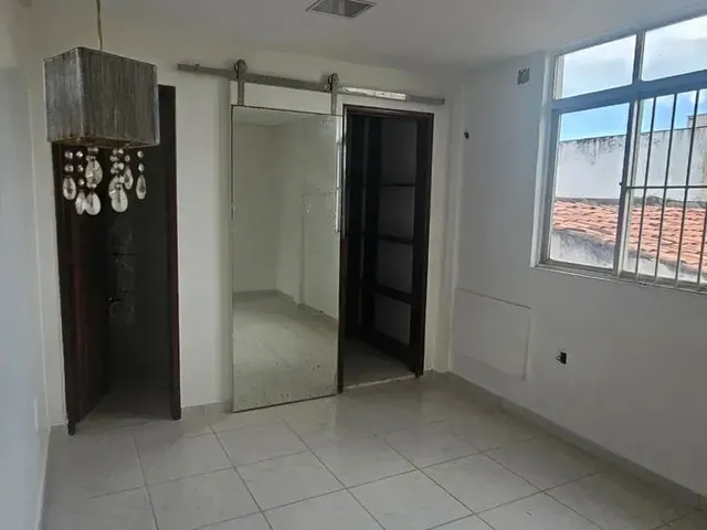Imagem 15: Alugo Apartamento de 3 Quartos + Dce - no Renascença 1 - com Alguns Armários